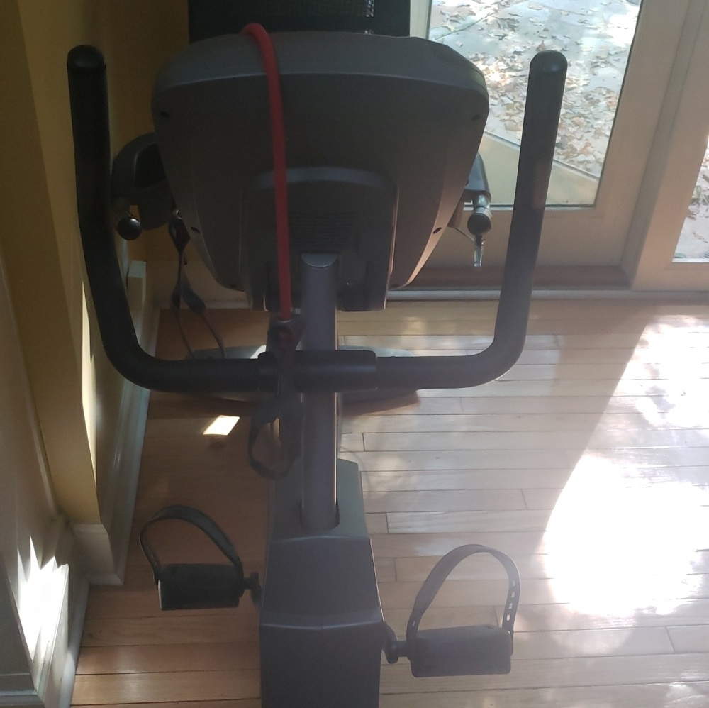 Sbr25  spirit fitness  bike